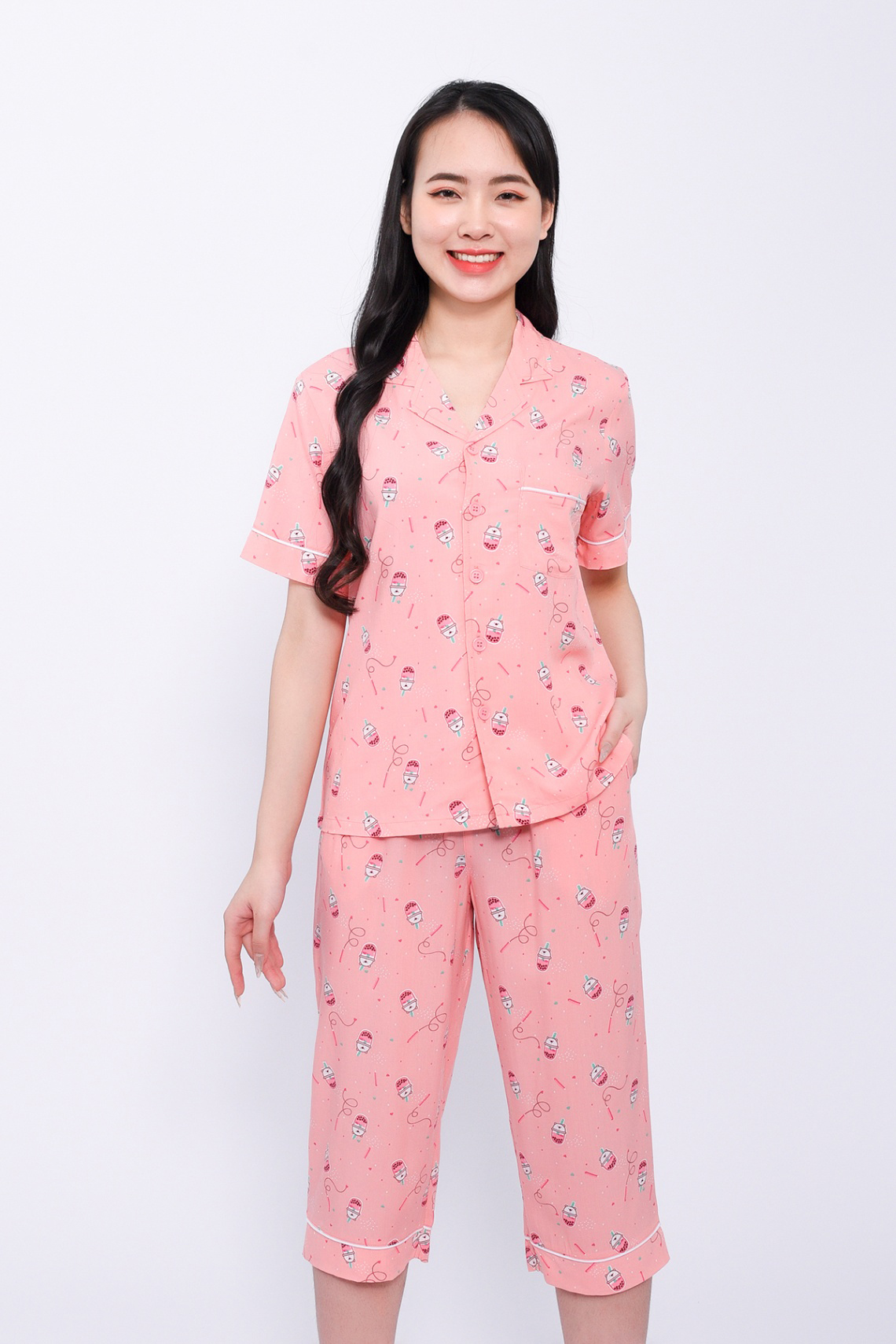 Bồ bộ mặc nhà nữ mùa hè Việt Thắng chất liệu lanh, quần lửng, áo cộc tay pijama